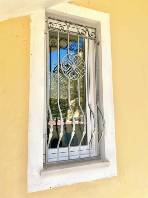 finestrina soggiorno