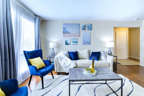 living room 1 (queen airbed)