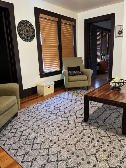 Upstairs living room with pull out queen sofa 