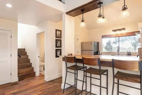 432561450 10159988700014053 6491007617609224978 n