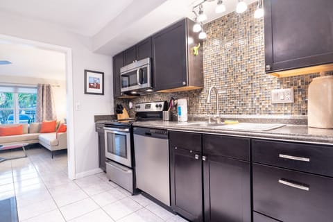 Fully equipped kitchen