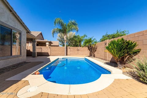 Crystal clean pool professionally maintained weekly