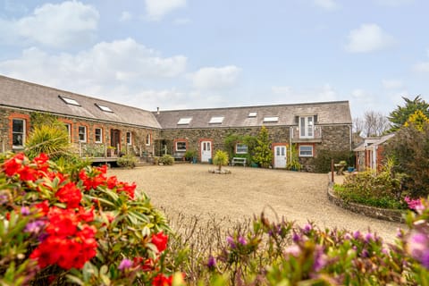 View from garden to Barn and Cottage courtyard.