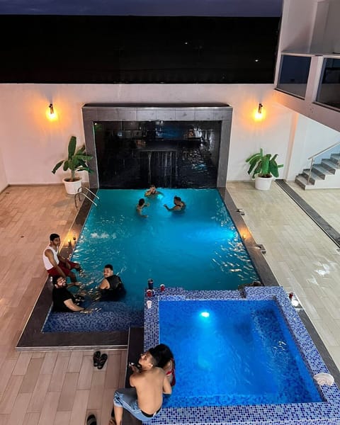 Indoor pool, outdoor pool