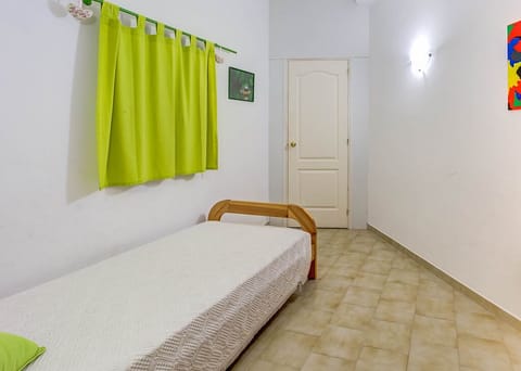 3 bedrooms, in-room safe, iron/ironing board, free WiFi