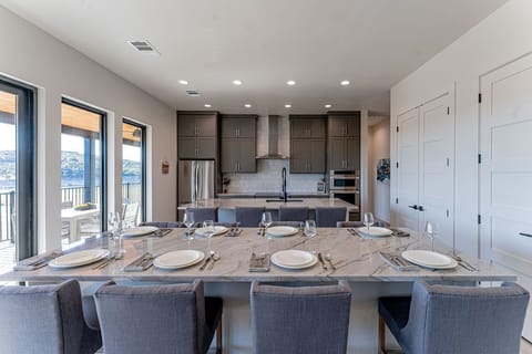 Dining and Kitchen - Walker Luxury Vacation Rentals