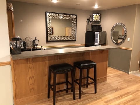 Kitchen bar in Entertainment area