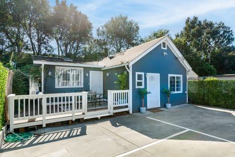 Welcome to the Mosswood Cottage.
