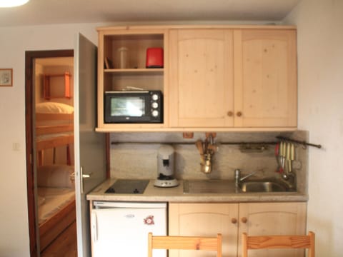 Fridge, microwave, dishwasher