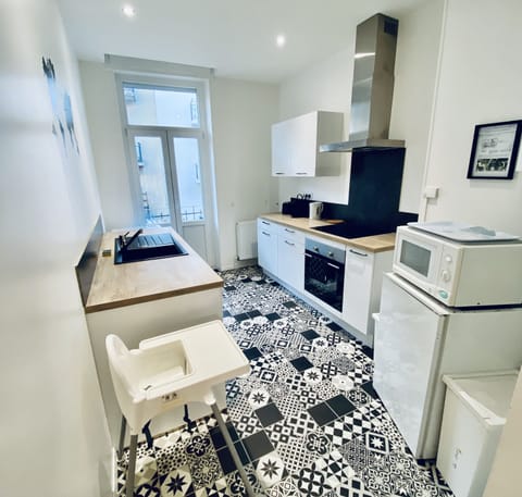 kitchen tea/coffee maker