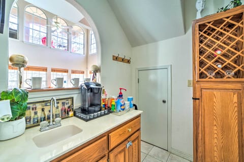 Wet Bar Area | Keurig Coffeemaker | Surround Sound | Wine Rack