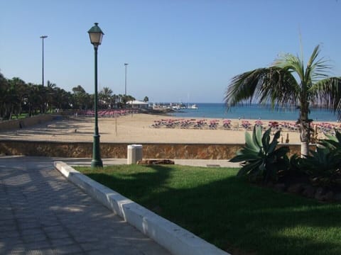 Beach nearby, beach towels