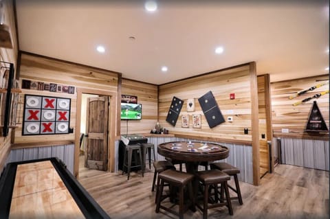 Spacious game room