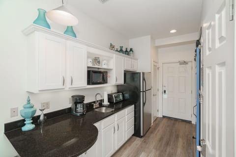 Gotta Love , those quick fixes to eat in the kitchen.