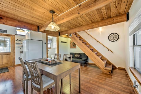 Dining Area | Dishware & Flatware