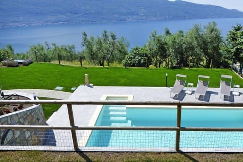 Holiday Home Swimming Pool