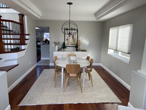 formal dining area