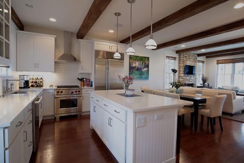 Kitchen, living room open floor plan