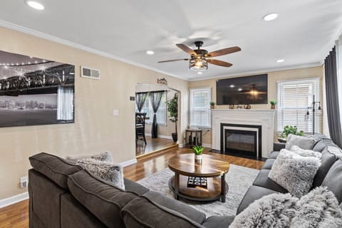 Smart TV, fireplace, books