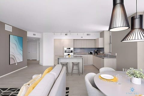 Fully-equipment kitchen