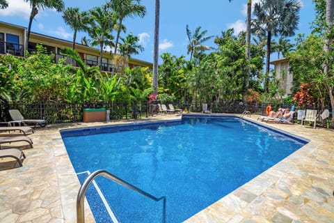 A garden stroll leads straight to sparkling waters