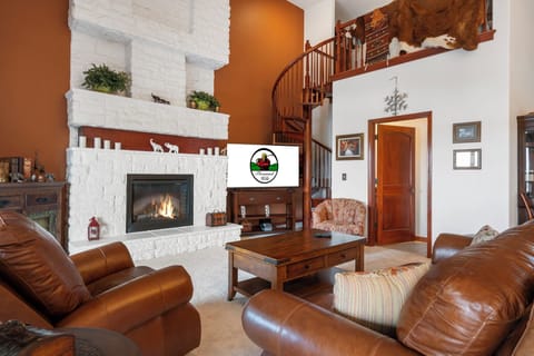 Beautiful Seasonal Fireplace, Spiral Stair Case Leading to the Loft Bunkroom