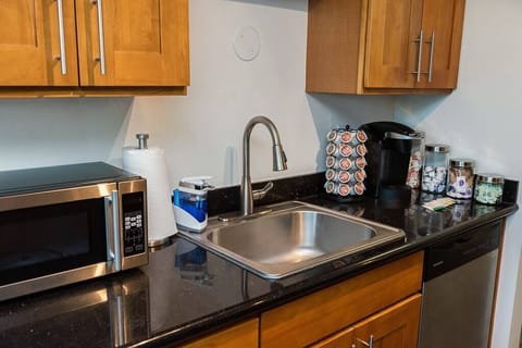 2d25e65f 759b 46cb 8c0d 21041e613404