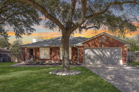Stunning 1-Story Home, No Interior Stairs