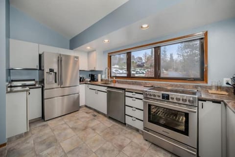 Kitchen comes with large variety of cooking, baking and grilling accessories.