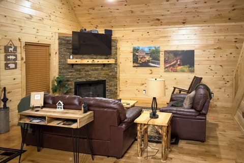Gatlinburg Vacation Rental | 2BR | 2BA | 1,456 Sq Ft | Stairs Required