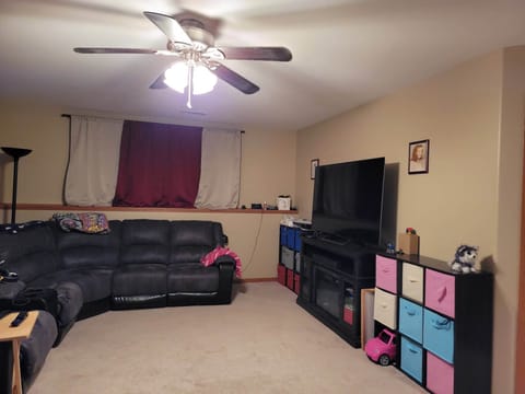 Smart TV, fireplace, video games, DVD player