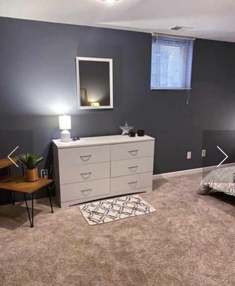 2 bedrooms, in-room safe, desk, iron/ironing board