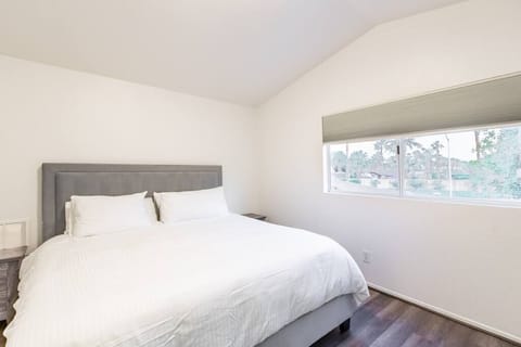 Master bedroom with King Bed