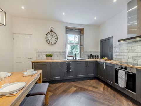 Kitchen/diner | Grosvenor House, Alnwick