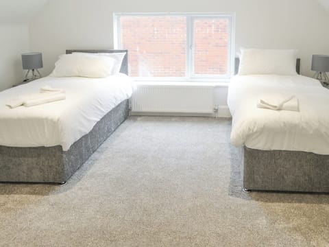 Twin bedroom | Forest Close, Benton, near Whitley Bay