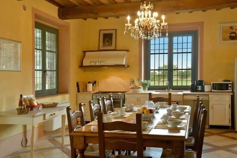 Kitchen and dining area