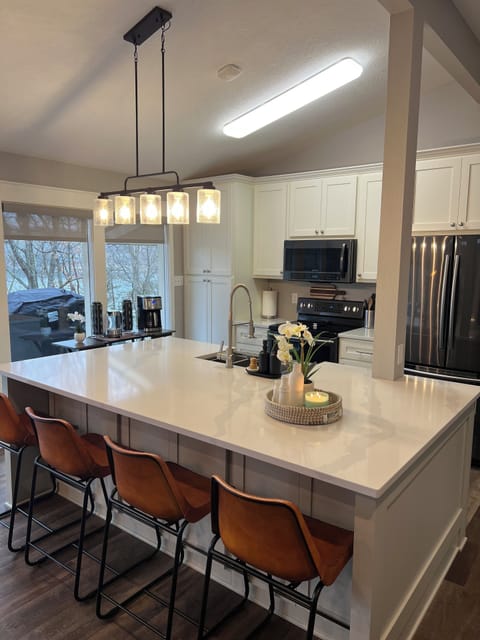 Fully stocked kitchen with everything you need to make the perfect meal