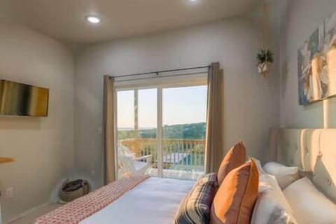 8955bd17 774f 41f0 8a81 17ba573caf48