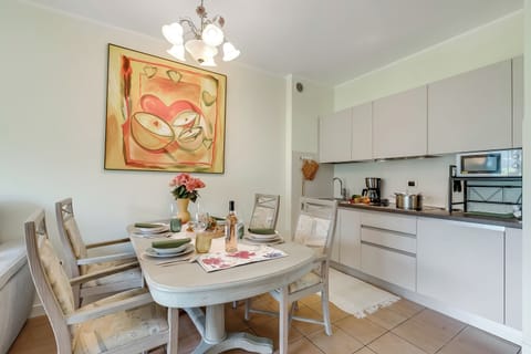 Kitchen and dining area
