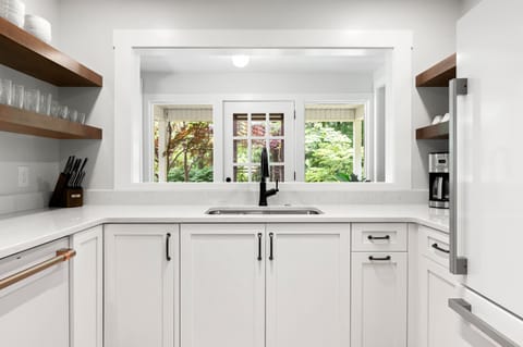 Kitchen Sink w/ views outside