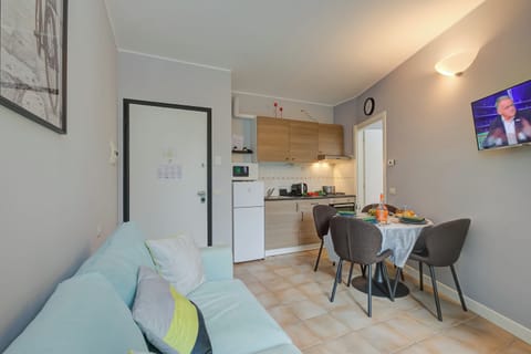 Living and dining room