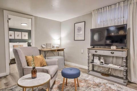 Living space equipped with Fire TV (must use your own logins), wifi, and a desk