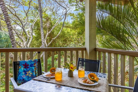 Breakfast on the Lanai