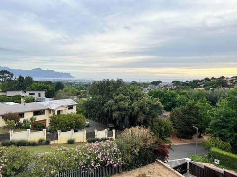 7b1be13f-d57e-409b-9a59-6e7bb4a826f9