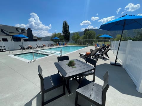 Indoor pool, outdoor pool