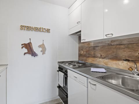 Kitchen Sink, Building, Cabinetry, Sink, Tap, Interior Design, Countertop, Kitchen Stove, Wood, Floor