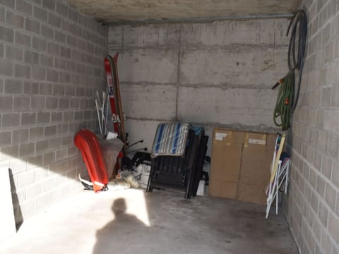 Sky, Cloud, Building, Window, Plant, Tree, Land Lot, House, Grass, Landscape