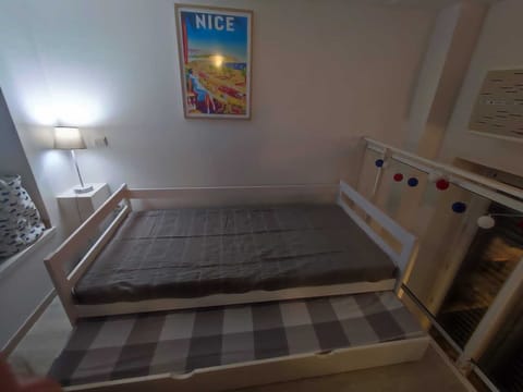 1 bedroom, bed sheets, wheelchair access