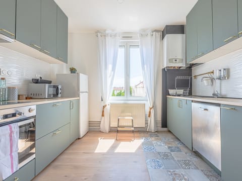 kitchen tea/coffee maker