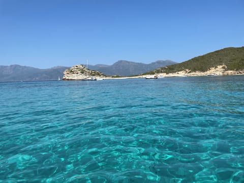 Beach nearby, sun loungers